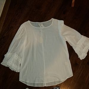 NWT Max Studio Blouse with Ruffled Arms M